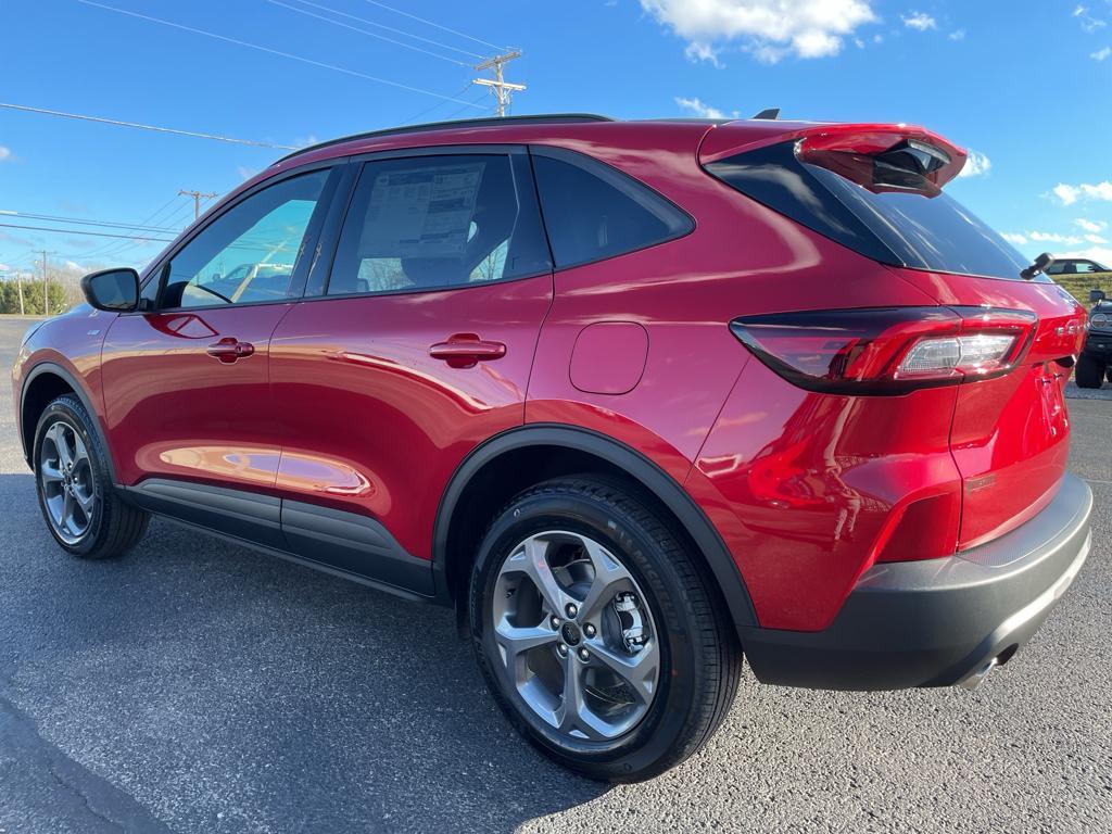 new 2025 Ford Escape car, priced at $32,595