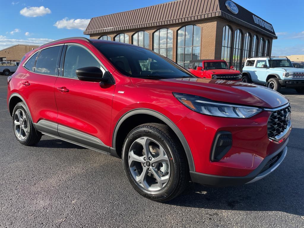 new 2025 Ford Escape car, priced at $32,595