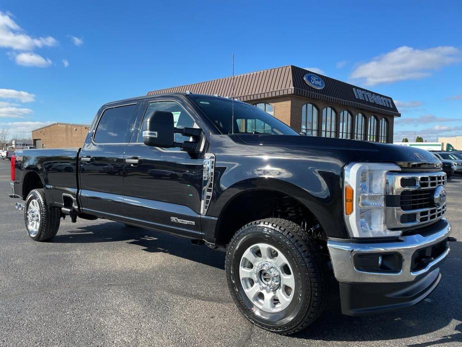 new 2024 Ford F-350 car, priced at $67,995