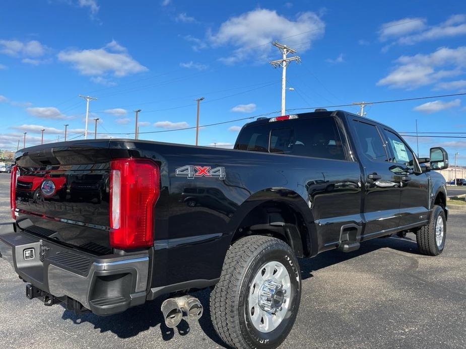 new 2024 Ford F-350 car, priced at $67,995