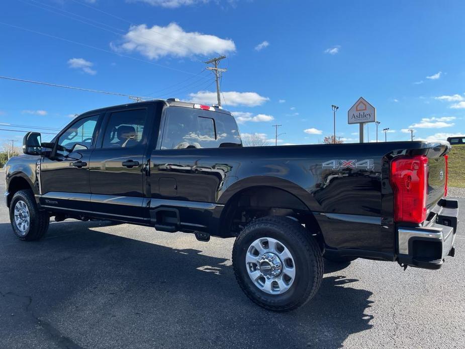 new 2024 Ford F-350 car, priced at $67,995