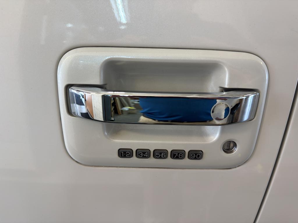 used 2013 Ford F-150 car, priced at $14,995