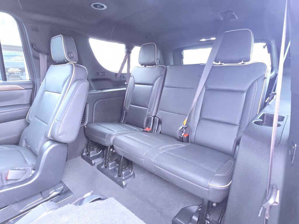 used 2022 Chevrolet Suburban car, priced at $43,995