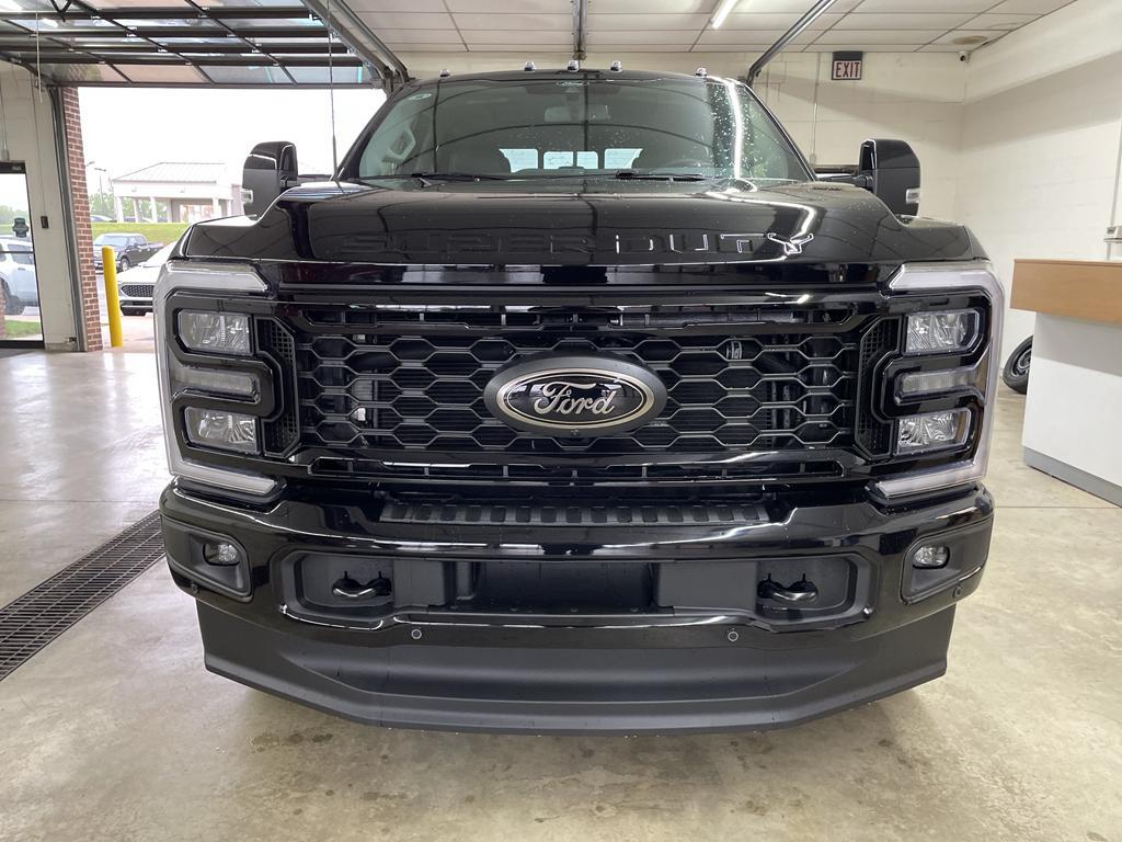 new 2025 Ford F-350 car