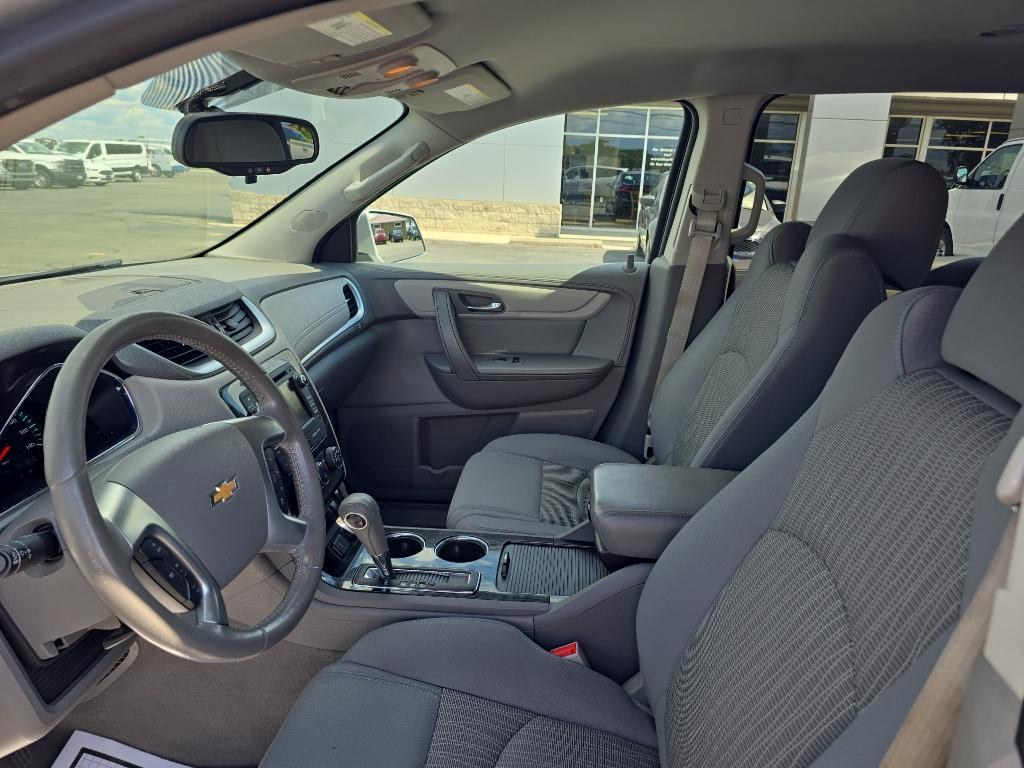 used 2015 Chevrolet Traverse car, priced at $10,995