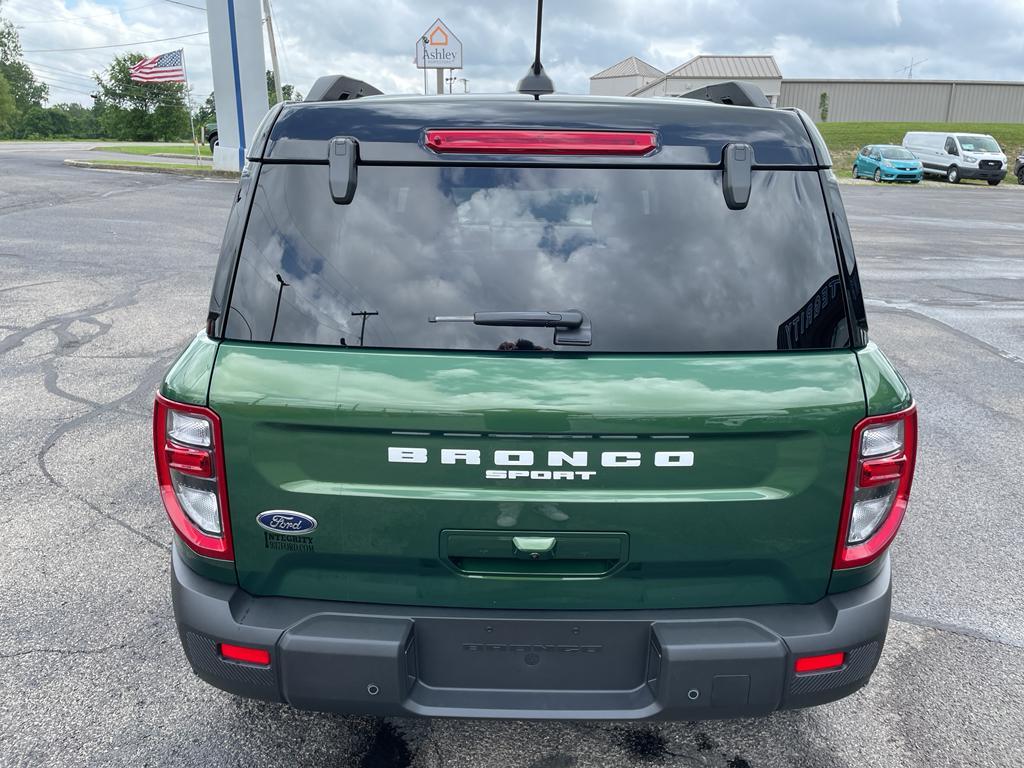 new 2025 Ford Bronco Sport car, priced at $38,011