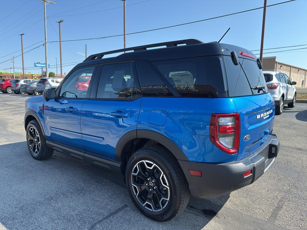new 2025 Ford Bronco Sport car, priced at $39,752