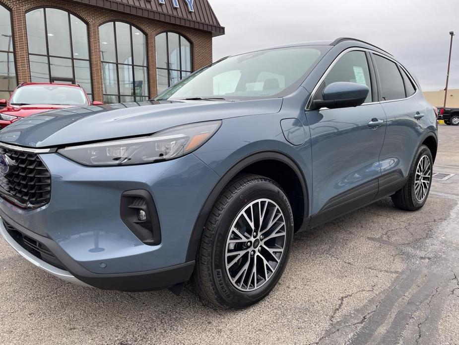 new 2025 Ford Escape car, priced at $42,764