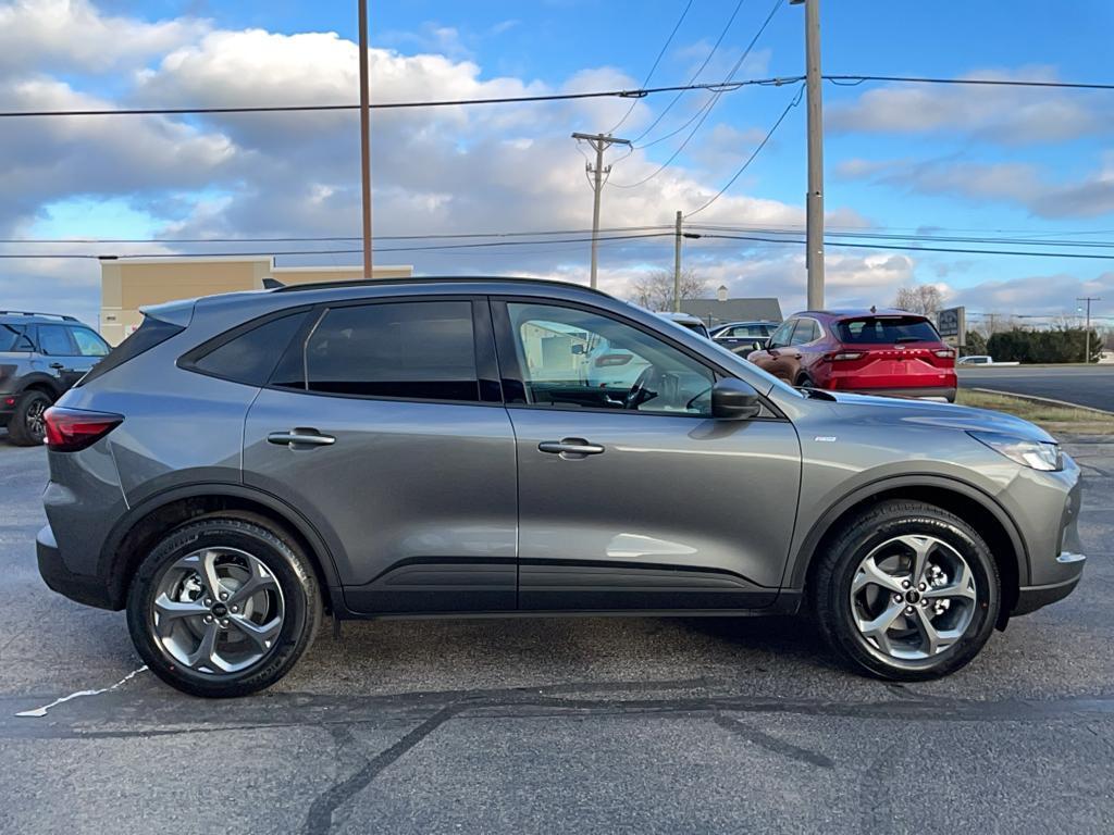 new 2025 Ford Escape car, priced at $33,295