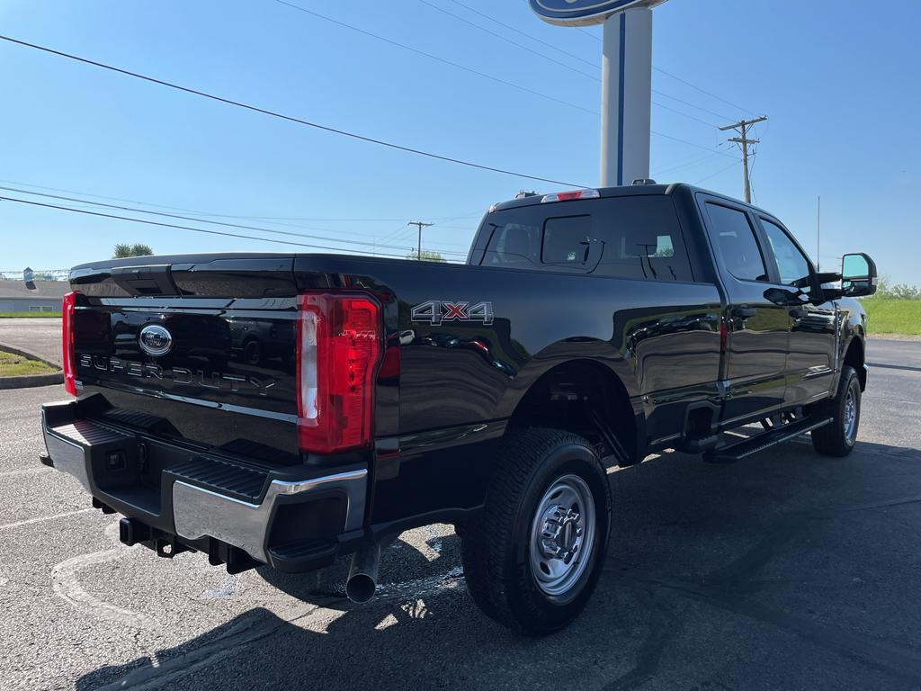 new 2025 Ford F-350 car, priced at $55,995