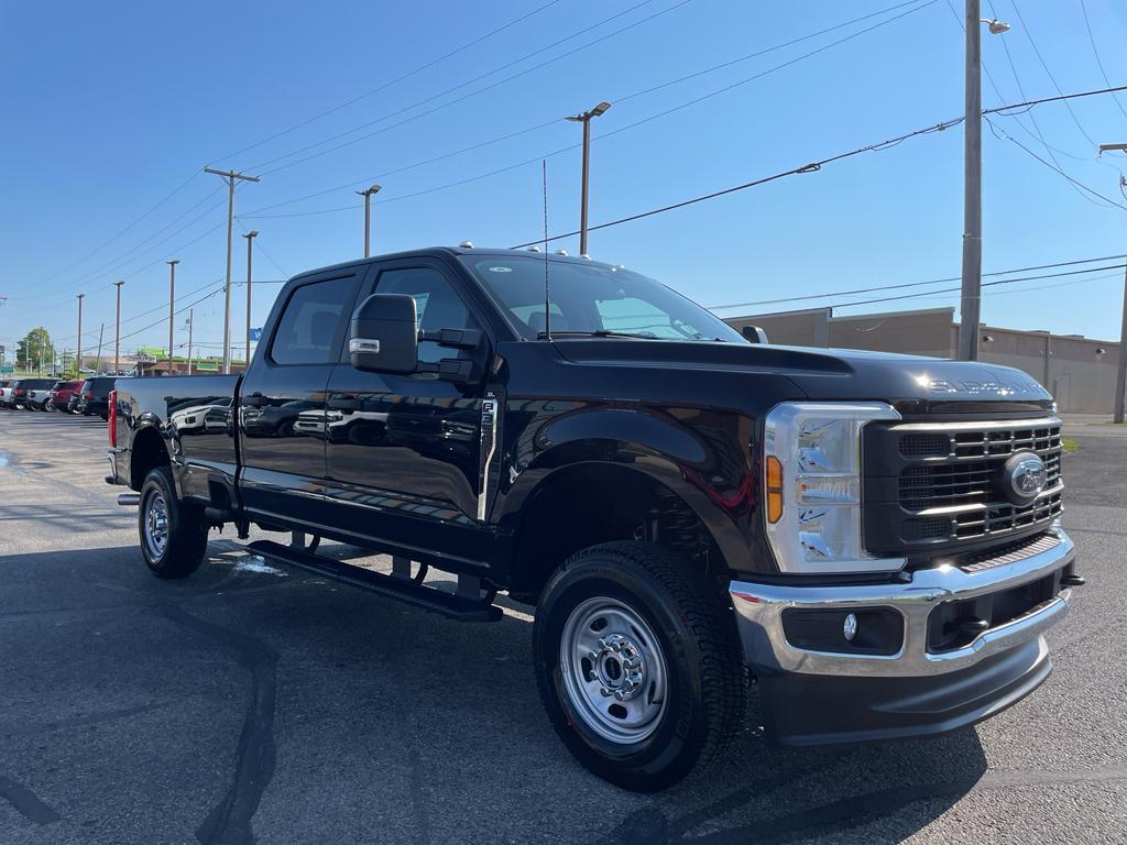 new 2025 Ford F-350 car, priced at $55,995