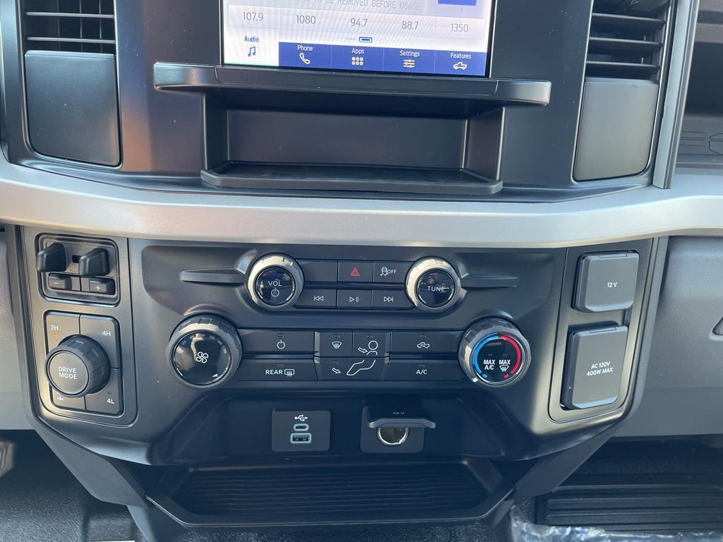 new 2025 Ford F-350 car, priced at $55,995