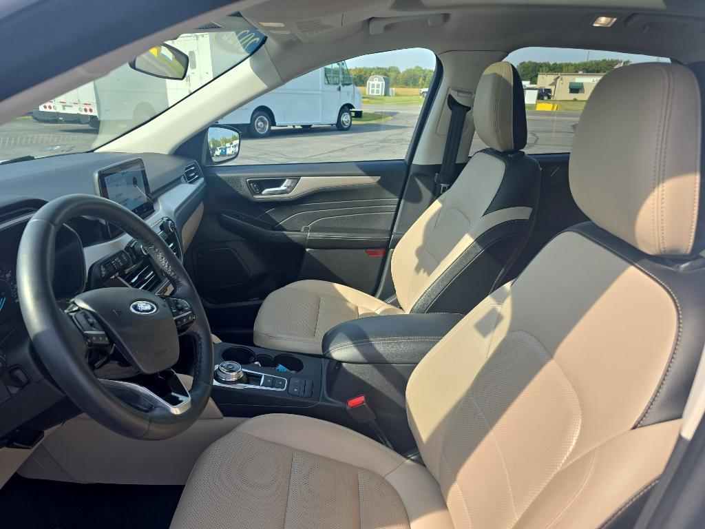 used 2022 Ford Escape car, priced at $22,995