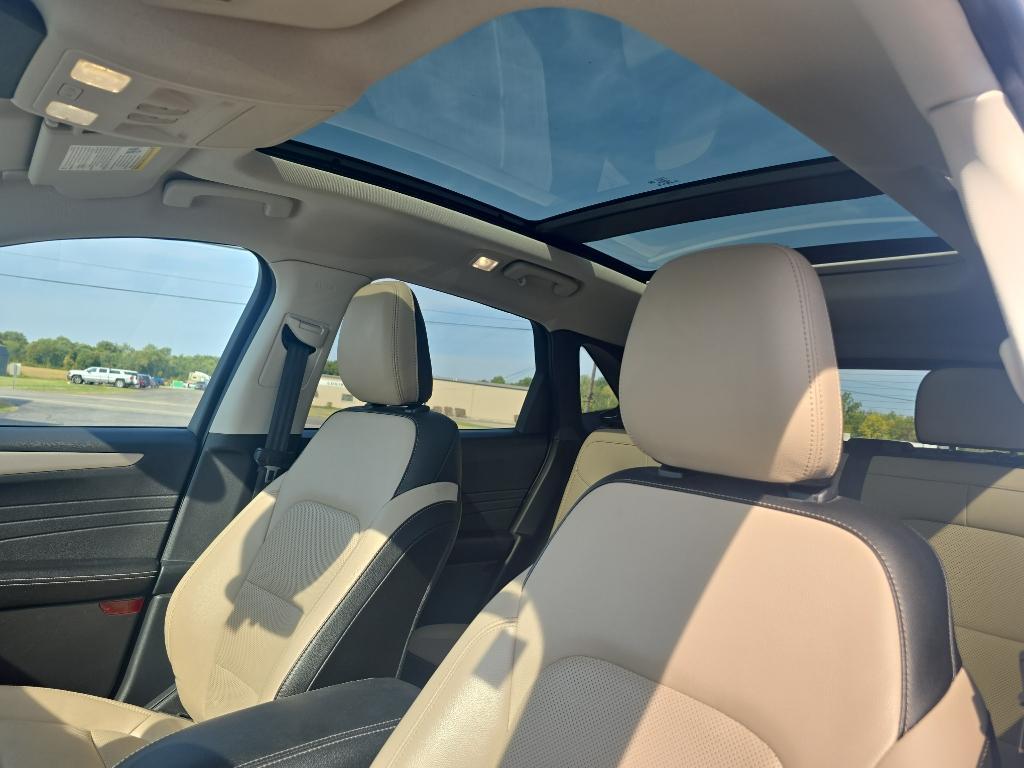 used 2022 Ford Escape car, priced at $22,995