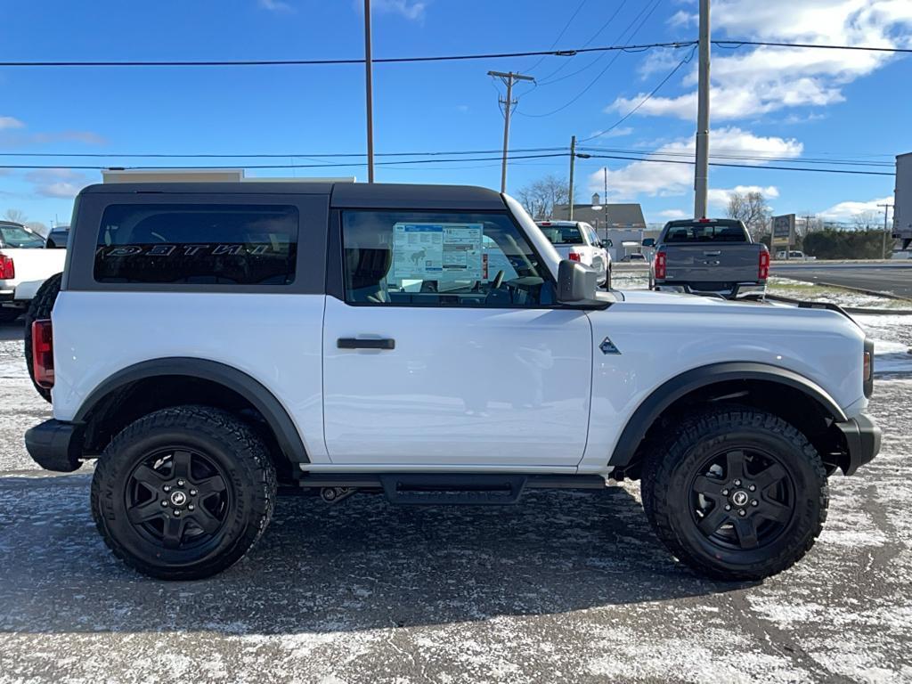 new 2024 Ford Bronco car, priced at $46,627