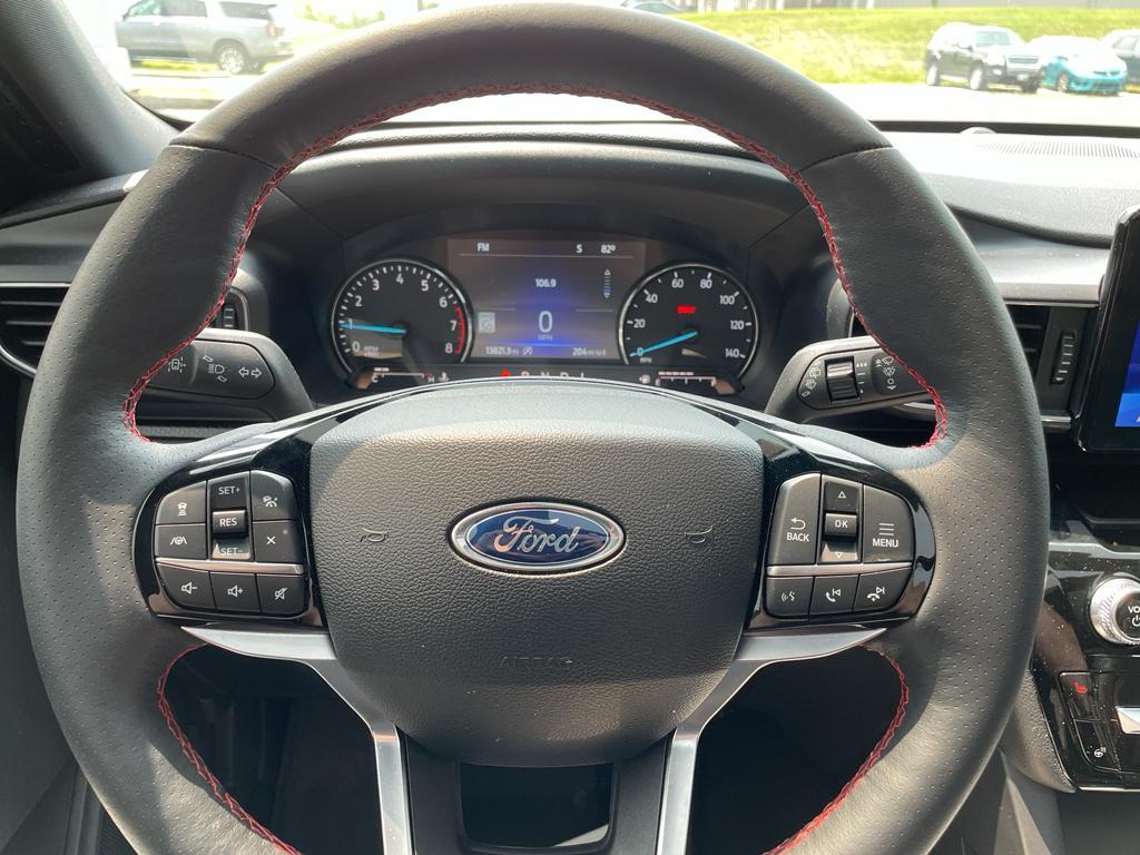 used 2024 Ford Explorer car, priced at $42,995
