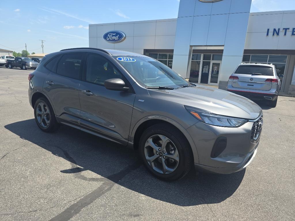 used 2023 Ford Escape car, priced at $24,995