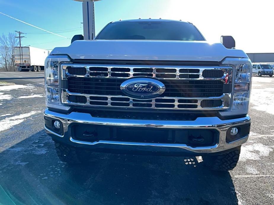 new 2024 Ford F-350 car, priced at $62,911