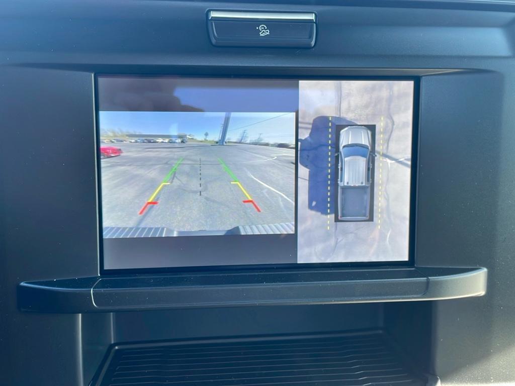 new 2025 Ford F-350 car, priced at $58,995