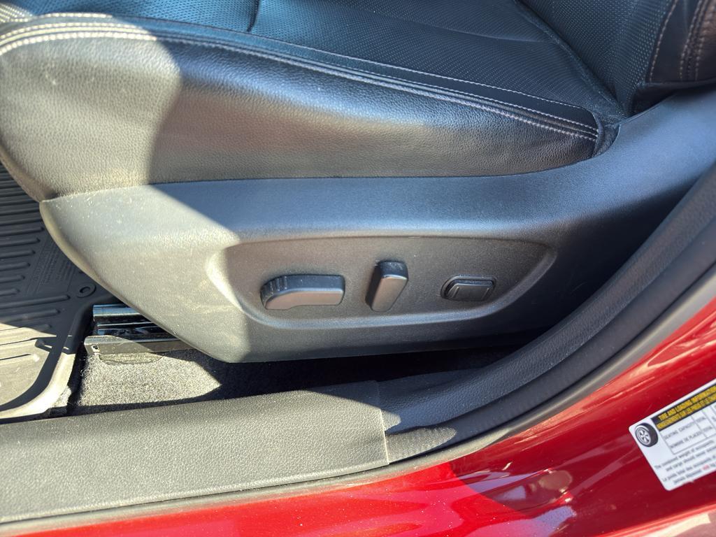 used 2018 Nissan Rogue car, priced at $13,995