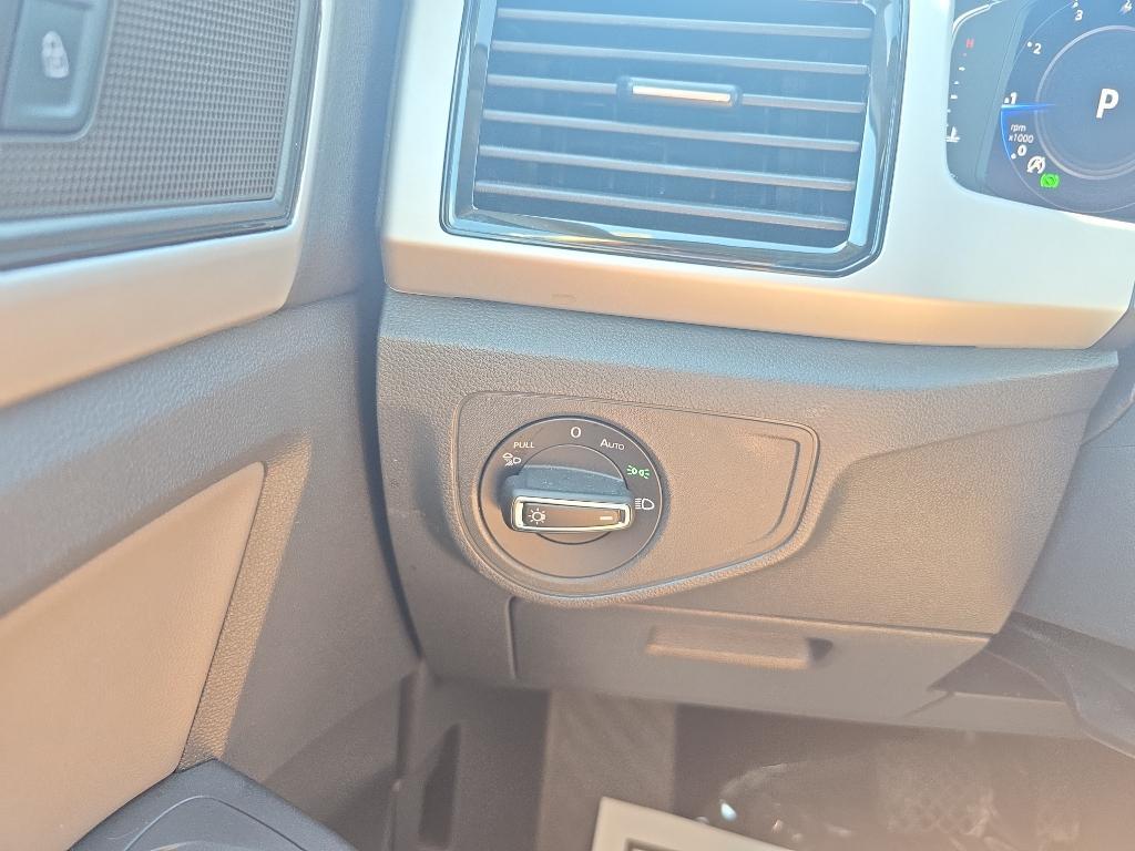 used 2022 Volkswagen Atlas car, priced at $27,995