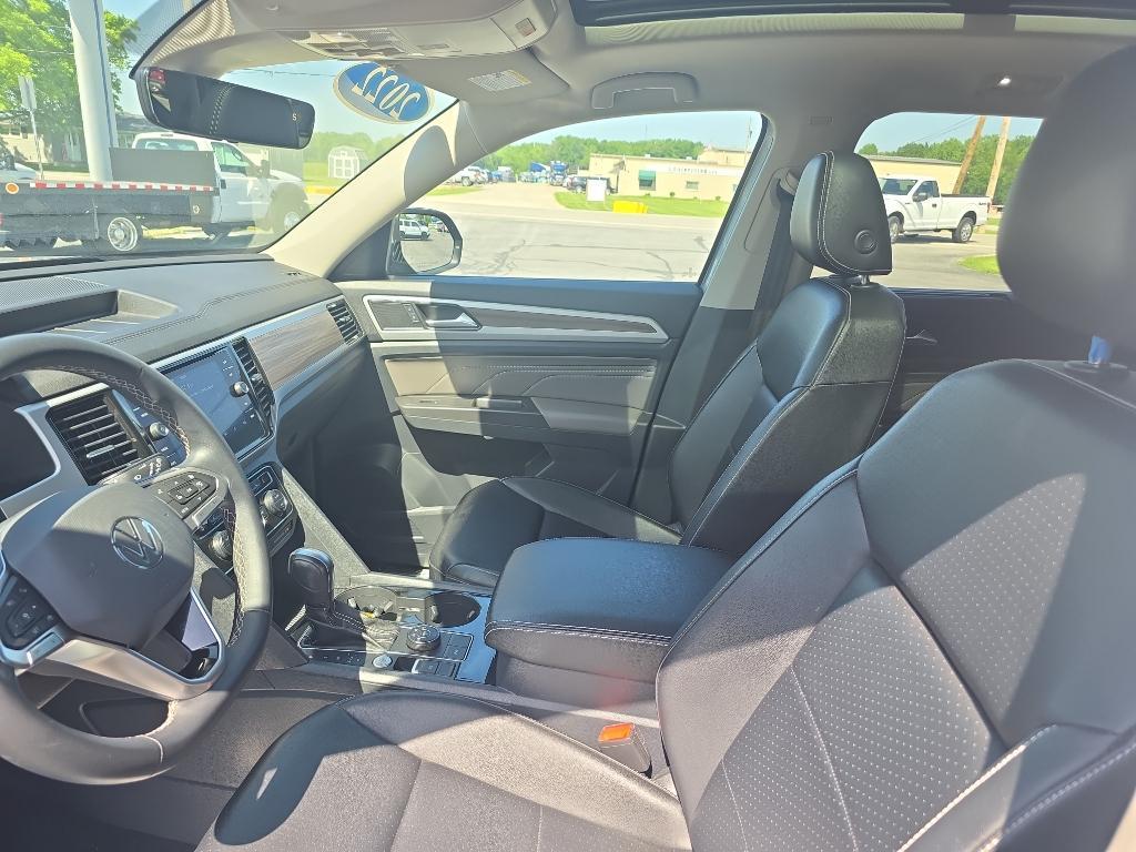 used 2022 Volkswagen Atlas car, priced at $27,995