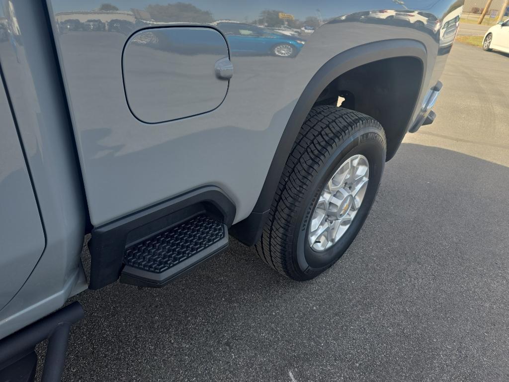used 2024 Chevrolet Silverado 2500 car, priced at $53,995