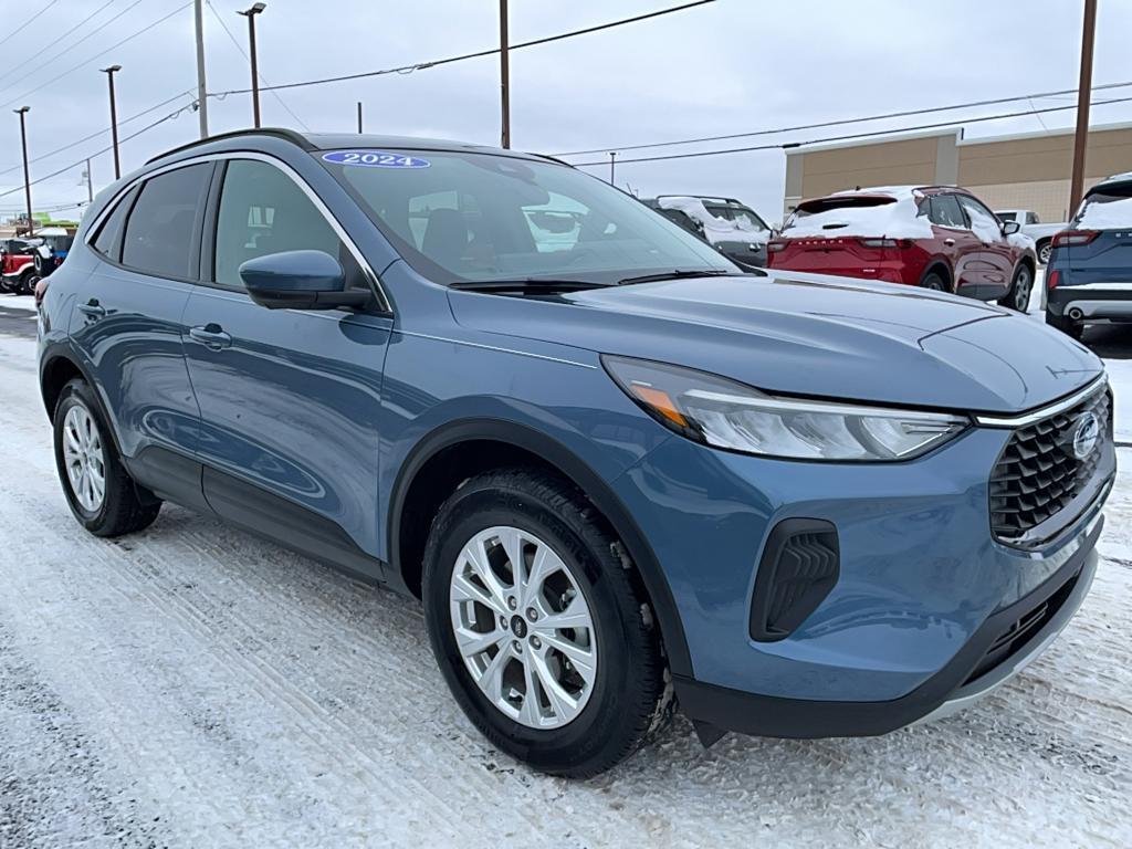 used 2024 Ford Escape car, priced at $28,995