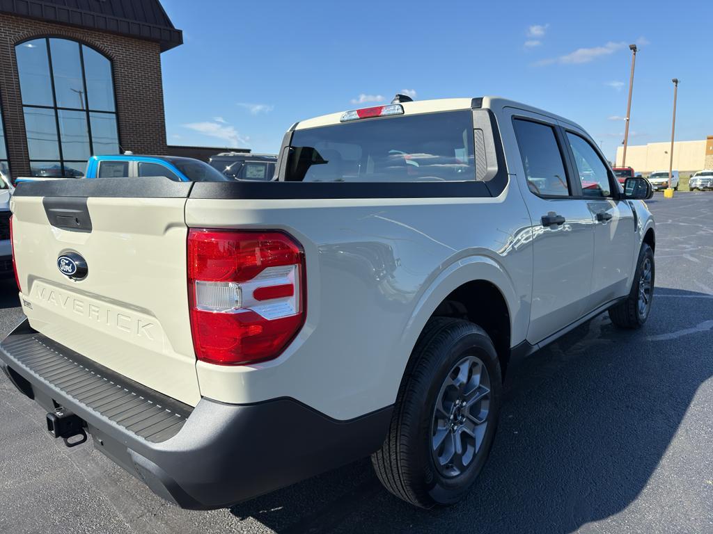 new 2025 Ford Maverick car, priced at $33,495