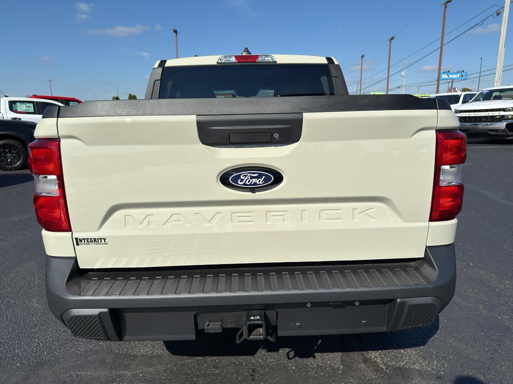 new 2025 Ford Maverick car, priced at $33,495