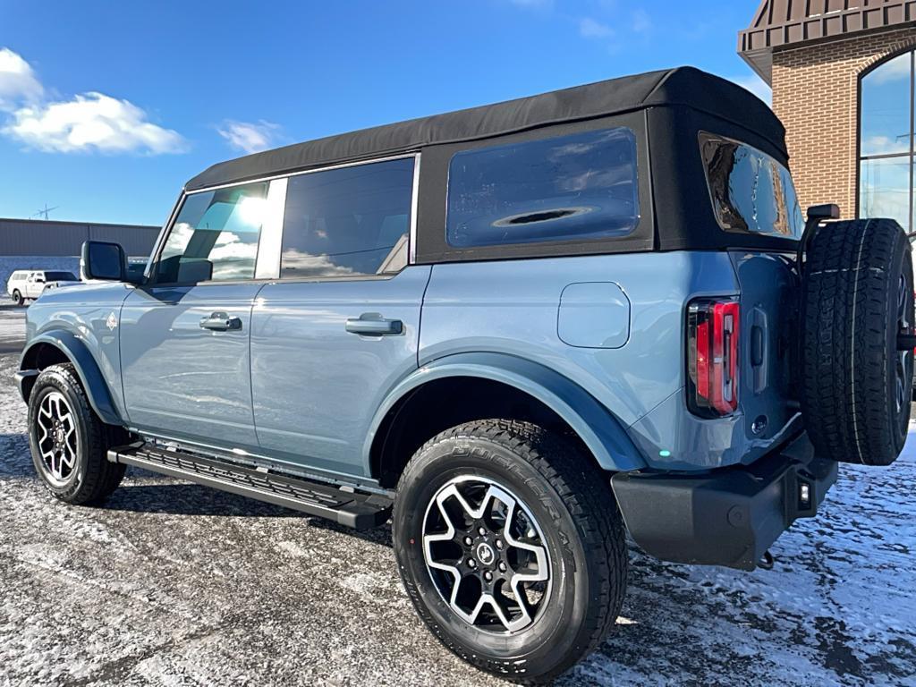 new 2024 Ford Bronco car, priced at $51,995