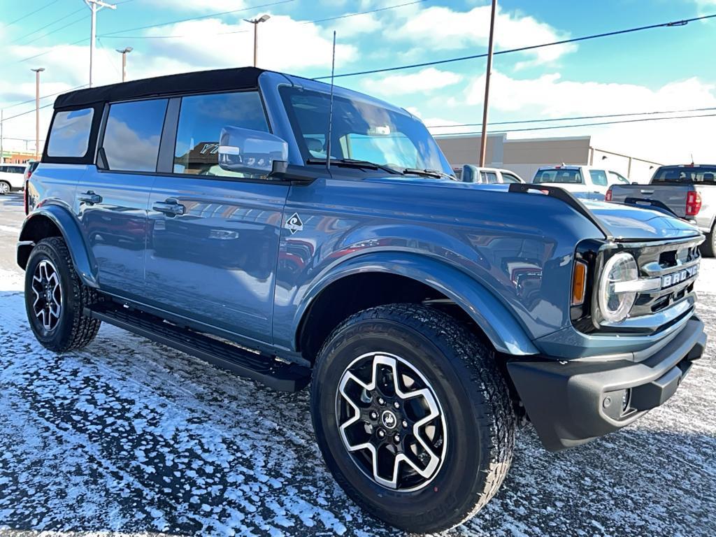 new 2024 Ford Bronco car, priced at $51,995