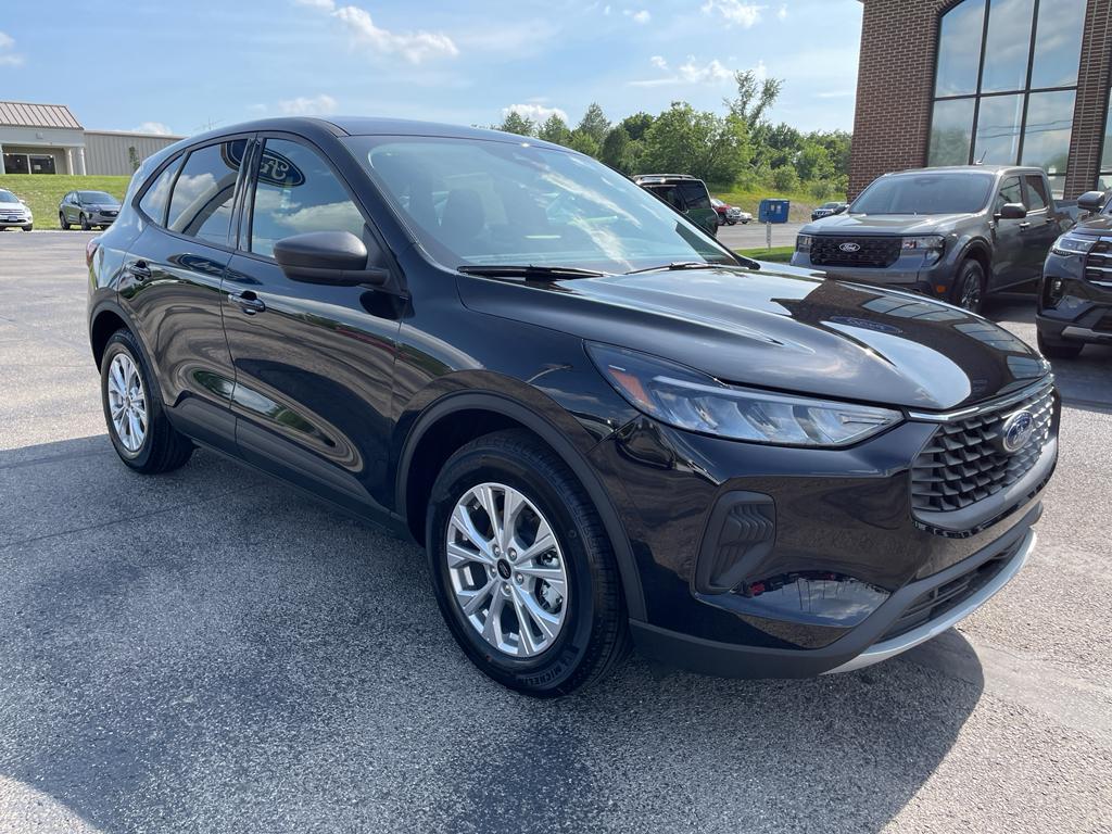 new 2025 Ford Escape car, priced at $30,018