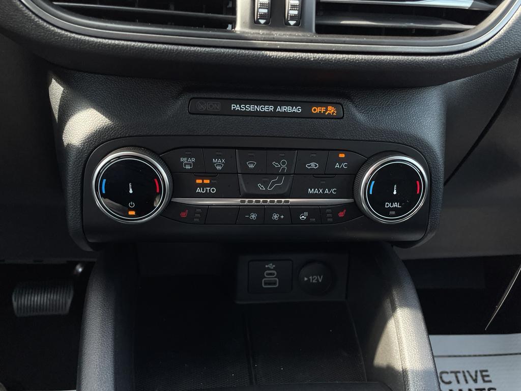 new 2025 Ford Escape car, priced at $30,018