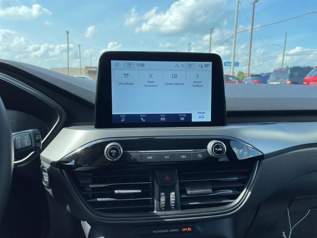 new 2025 Ford Escape car, priced at $30,018