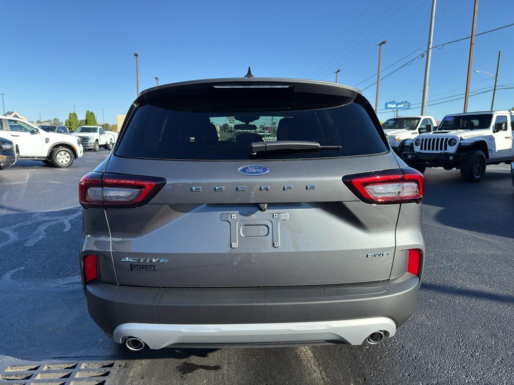 new 2025 Ford Escape car, priced at $31,995