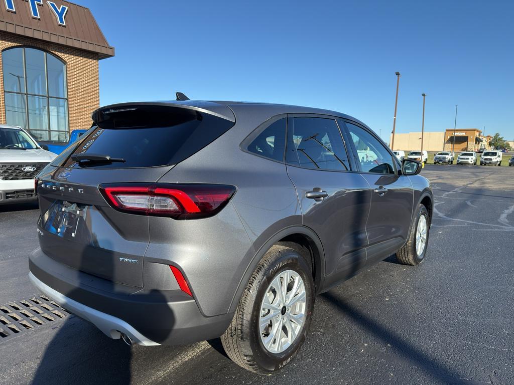 new 2025 Ford Escape car, priced at $31,995
