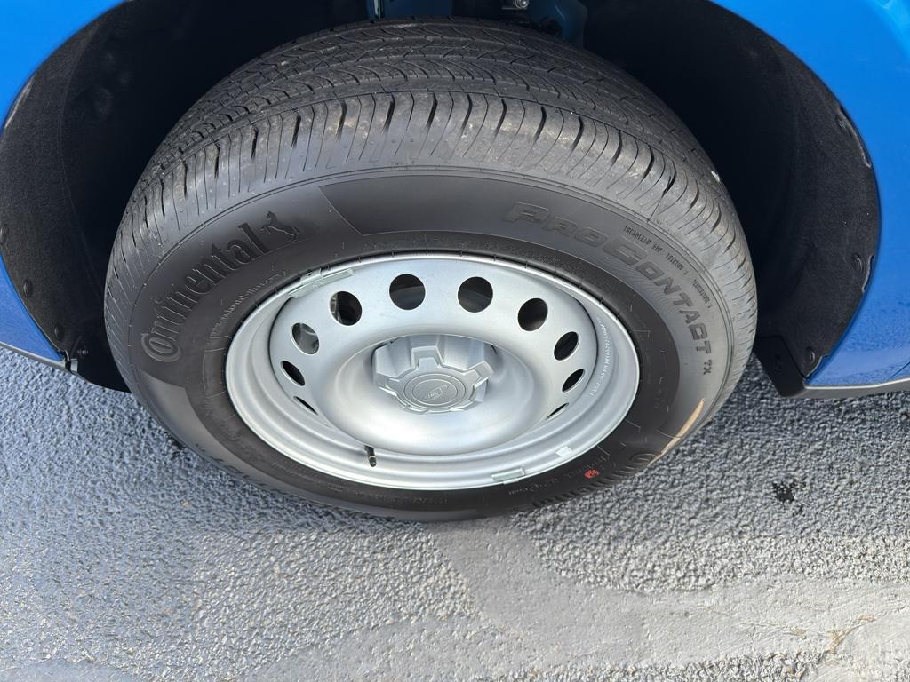 new 2025 Ford Maverick car, priced at $29,457