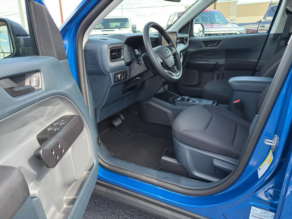 new 2025 Ford Maverick car, priced at $29,457