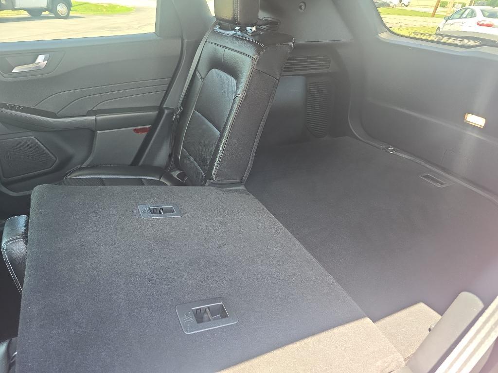 used 2022 Ford Escape car, priced at $22,995