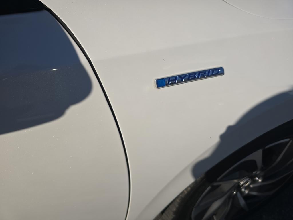 used 2021 Honda Insight car, priced at $19,995