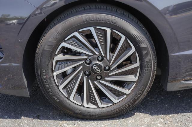 used 2024 Hyundai Sonata Hybrid car, priced at $32,553