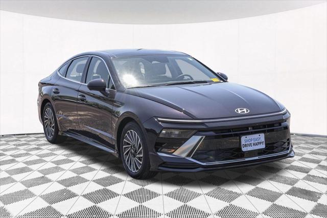 used 2024 Hyundai Sonata Hybrid car, priced at $32,553