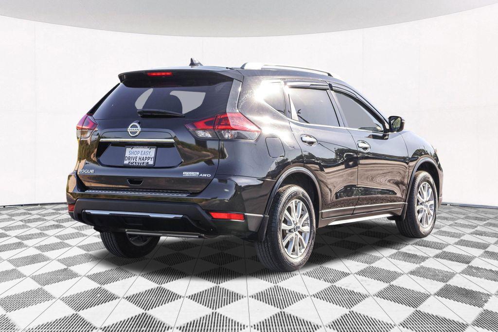used 2019 Nissan Rogue car, priced at $17,639