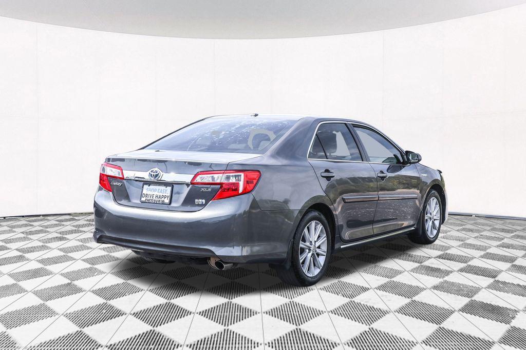 used 2014 Toyota Camry Hybrid car, priced at $9,600
