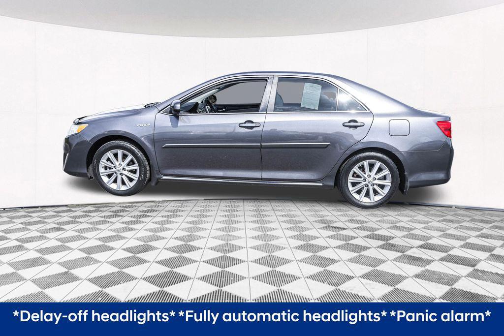 used 2014 Toyota Camry Hybrid car, priced at $9,600