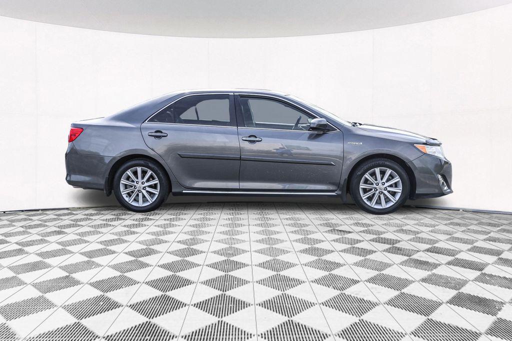 used 2014 Toyota Camry Hybrid car, priced at $9,600