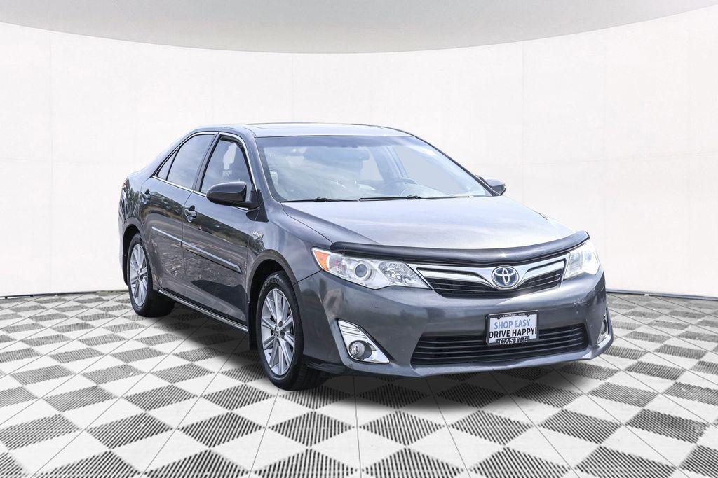 used 2014 Toyota Camry Hybrid car, priced at $9,600