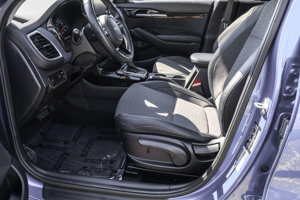 used 2023 Kia Seltos car, priced at $20,959