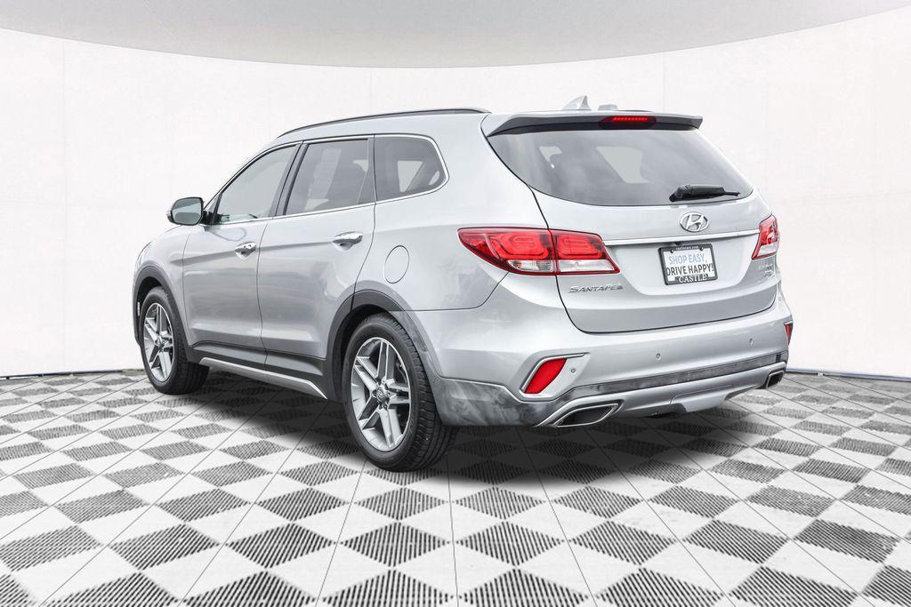 used 2018 Hyundai Santa Fe car, priced at $16,670